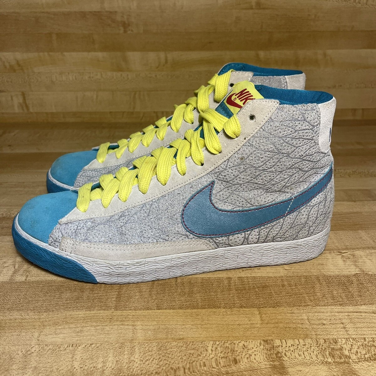 Nike L Blazer High Metallic Platinum/Grass Blue/ Yellow 317808-031