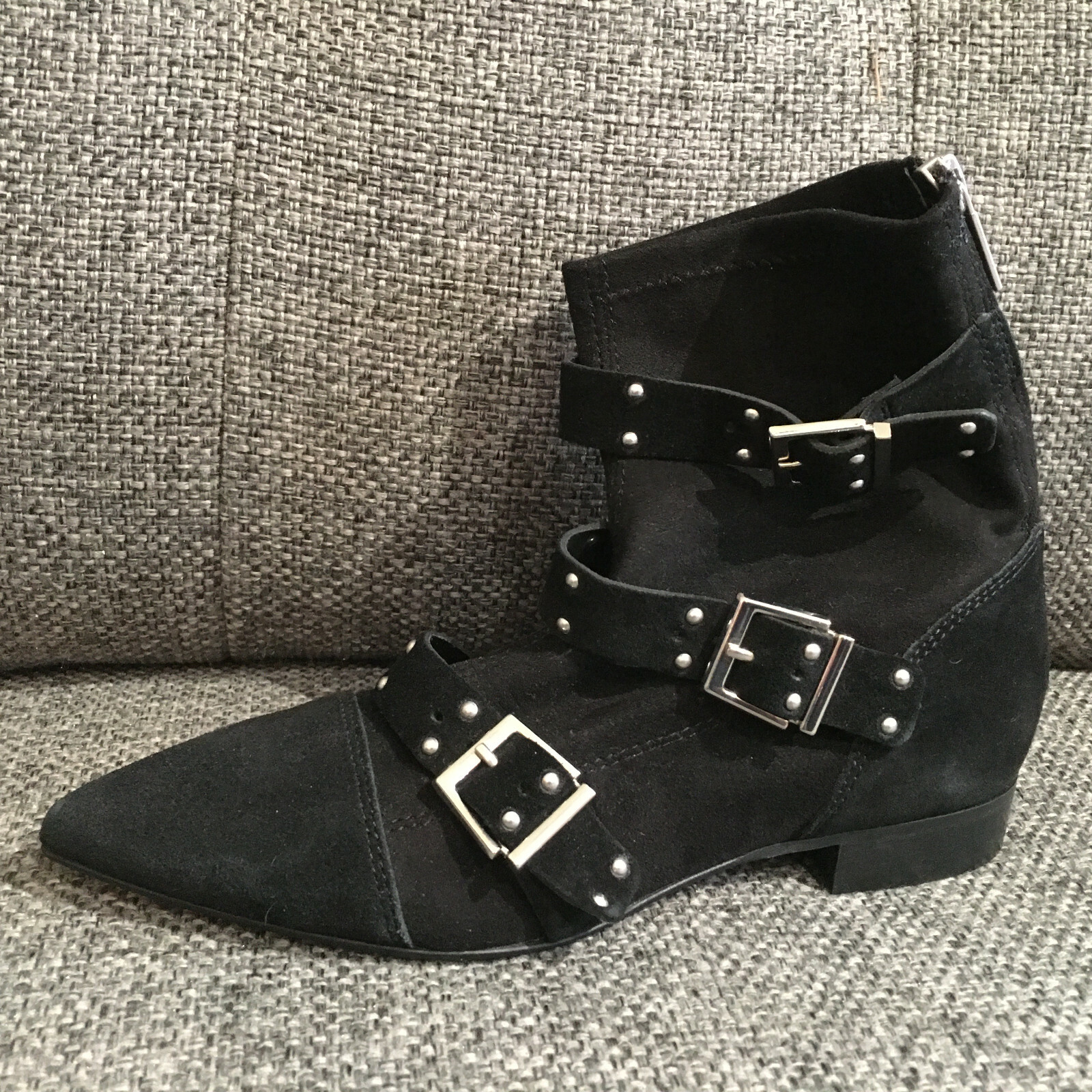 Steve Madden NIA Black Zipper Ankle 