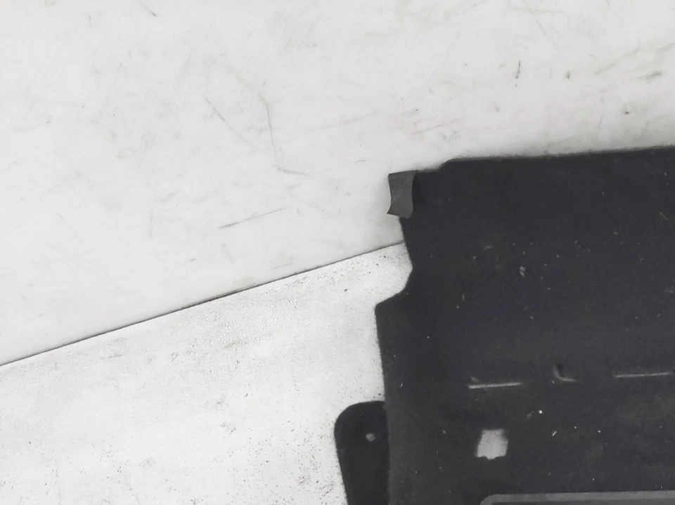 2008-2014 Mini Cooper Clubman 3Rd 发球杆货物侧盖装饰 51-41-2-753-777 — 第 2/4 张图片