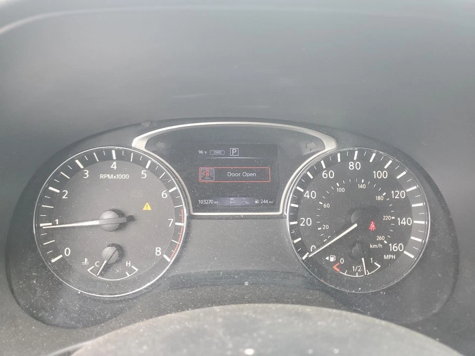 Conjunto de filtro de aire usado se adapta a: Nissan Pathfinder 2017 3,5 L 6 cilindros grado A Foto 3 de 4