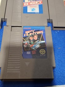 Lot of 7 NES Games Nintendo Castlevania II Bible Adventures Tecmo Bowl Spy...