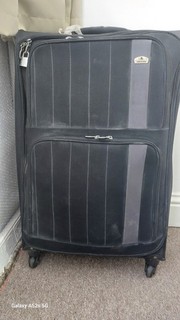 Aerolite Black Soft Case Spinner Suitcase 4 Wheels/Rolling Modern Solid