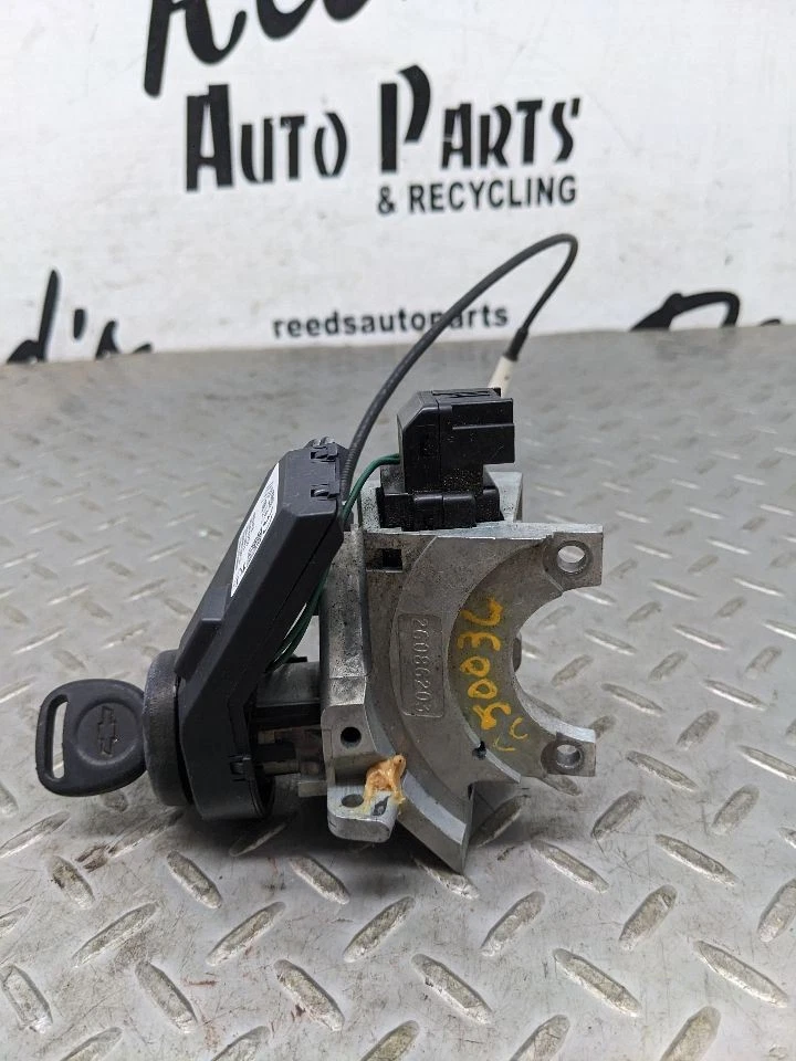 Interruptor de encendido sin control de freno activo para furgoneta Express 2500 08-17 1154499 Foto 2 de 4