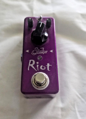 Suhr Riot Distortion Pedal V1 Purple Full Size Tested Working