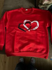 NWOT Juniors Small Heart Sweatshirt