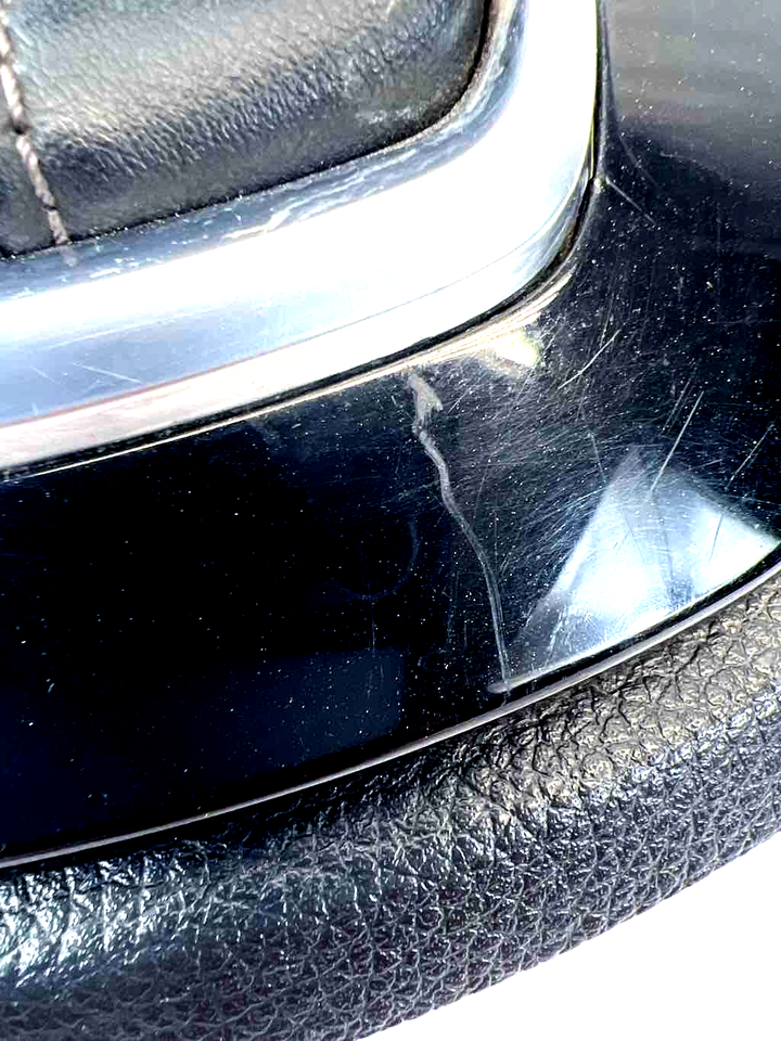 2017 Nissan Rogue Sport Gear Shifting Plastic Trim Light Scratches