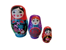 Russian Nesting Dolls Lot Of 3 World Market