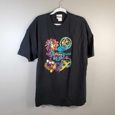 Vintage Disney T Shirt 2004 Fireworks Mickey Goofy Donald Pluto 2XL Mens Y2K