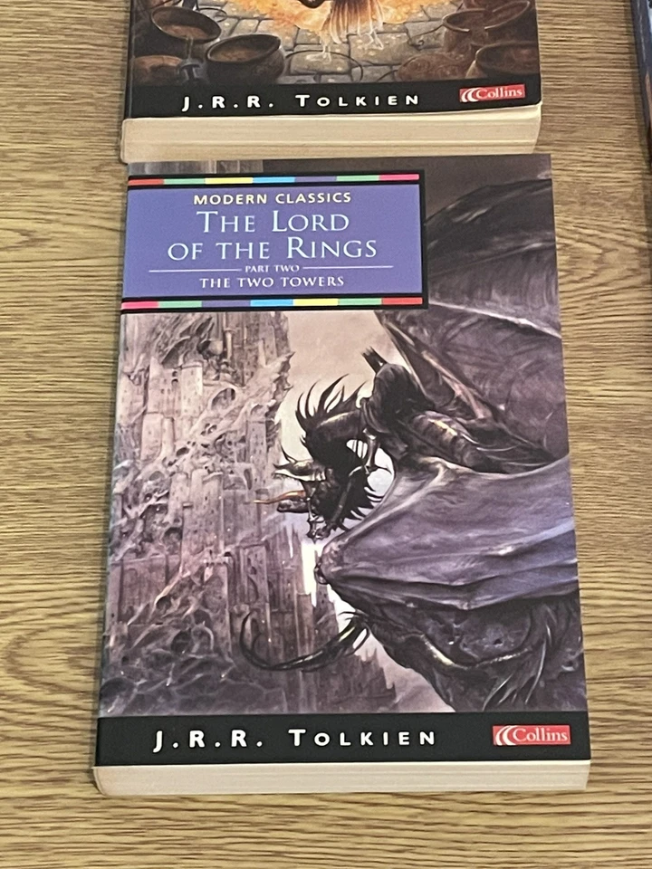 Collins Modern Classics Hobbit & The Lord Of The Rings Box Set Paperback 2003 - Image 4 of 4