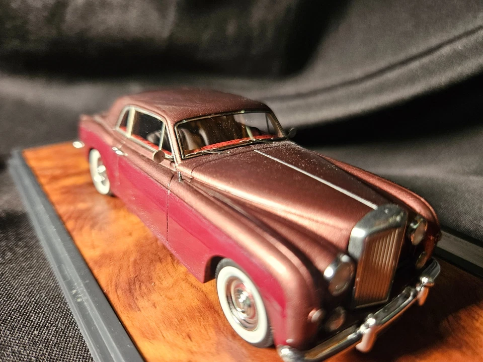 Matrix Bentley S1 Continental Park Ward 1:43 Scale Inv. #5539 - Image 4 of 4