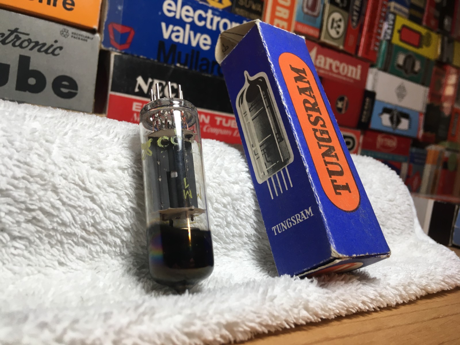 1x VintageBoxed Tungsram 6X4 RectifierTube /'50s PanGetter m1 /MilitarySwordEdtn