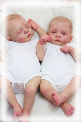 18 Zoll Irys & Lily Zwillinge Reborn Baby Puppe Handarbeit 3D Haut mehrere Schichten Farbe