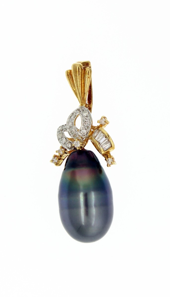 Bellarri 18k Yellow Gold Diamond Cultured Black Tahitian Pearl