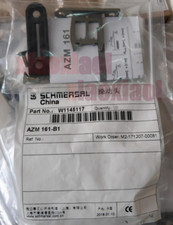 1PC NEW SCHMERSAL AZM 161-B1 latch actuator