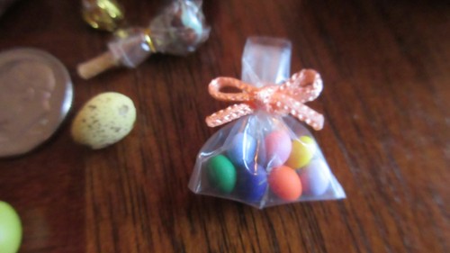 LOTE DE GALLETAS DULCES GALLETAS DE PASCUA HECHA A MANO CASA DE MUÑECAS EN MINIATURA ÚNICA - Imagen 9 de 15