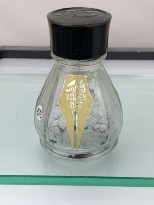 Talens 50 Year Ink Bottle, Nib shaped label imprint Talens, Vilpen Inkt (e875)