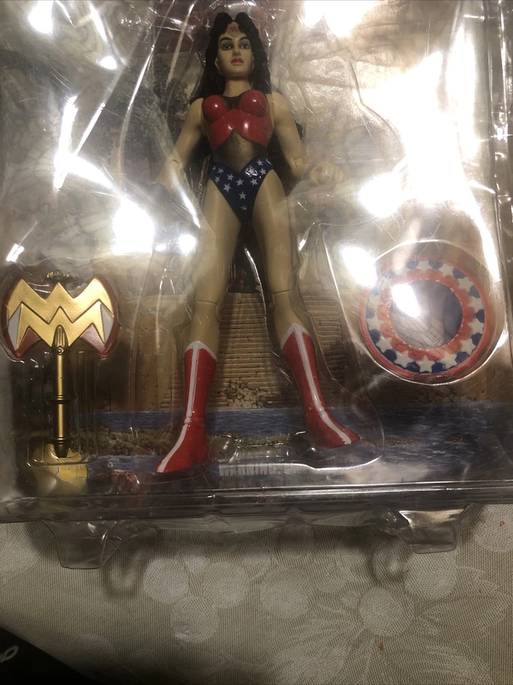 Figura de acción directa DC Wonder Woman 1999 caja original Foto 4 de 4