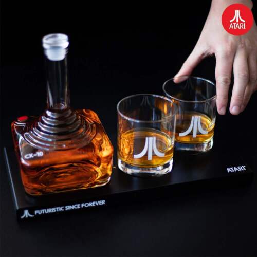Offizielles Atari CX-10 Controller Dekanter Set mit Aktionstaste Whisky Gläser & - Bild 8 von 10