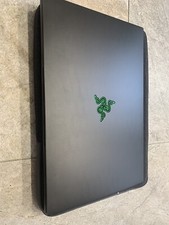 Razer Blade 15 Rtx 3060 Laptop 512gb Ssd 16gb Ram (including Charger And Case)