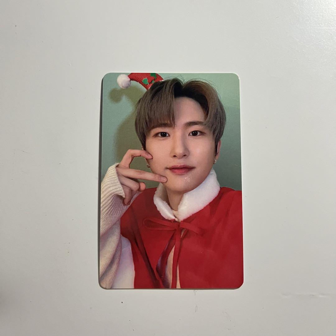 CRAVITY Tower Records JAPAN OSAKA Christmas OFFICAIL PHOTO CARD WONJIN  JUNGMO