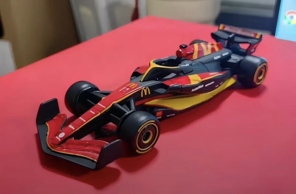 2025 F1 Formula 1 APX Movie Car + McDonald’s F1 Car Set - Image 3 of 4