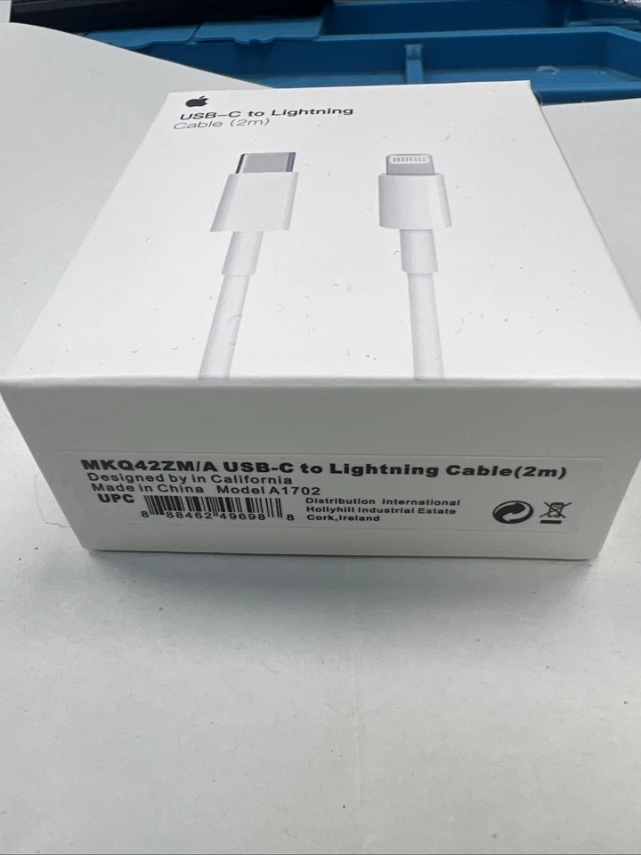 Genuine Apple USB-C to Lightning Cable 2M Fast Charge iPhone 11,12,13,14 series - Image 2 of 4