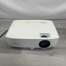 BenQ MS524AE Projector - Barely Used (59 Lamp Hours)