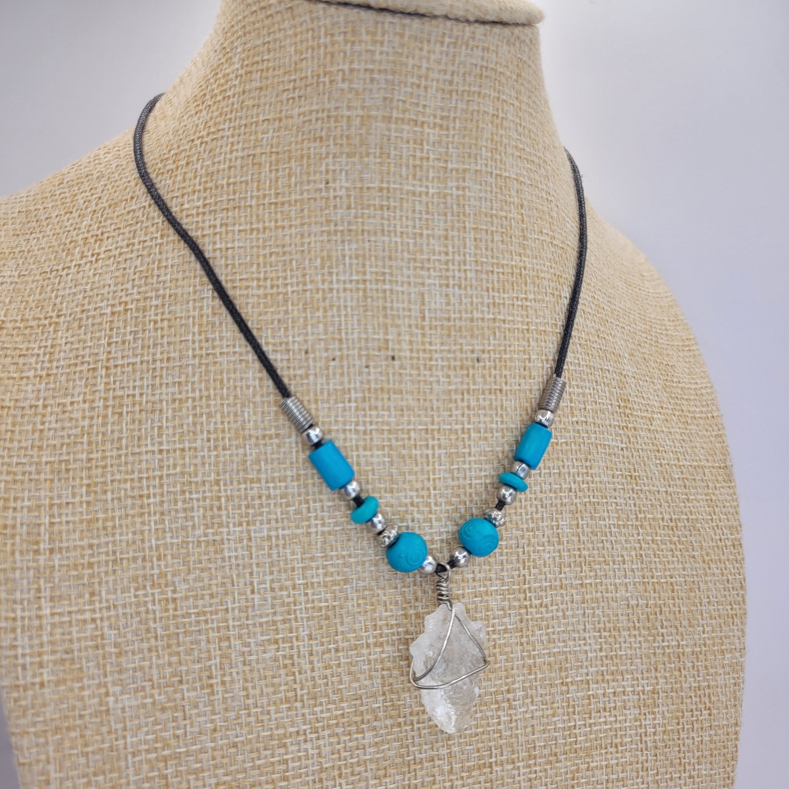 Rough Clear Quartz Crystal Arrowhead Pendant Chok… - image 3