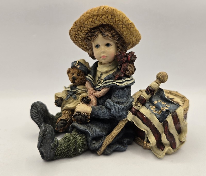 Boyds Yesterdays Child Betsy & Edmund Patriotic Flag Dollstone Americana W/Box