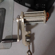 Manual Hand-Crank Meat Tenderizer 48-Blade Roller, Clamp Mount
