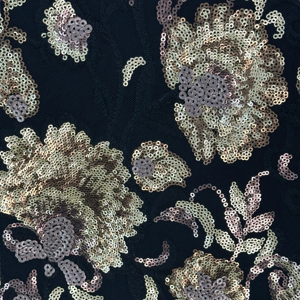 Camiseta sin mangas Garnet Hill para mujer mediana lentejuelas malla floral sin mangas caprichoso dorado Foto 3 de 4