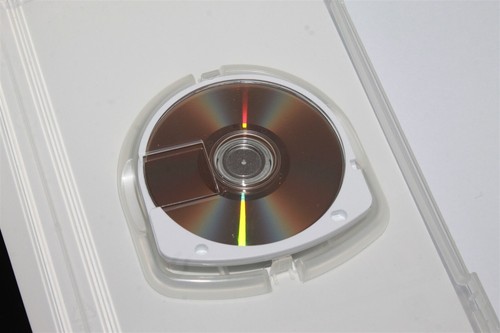Sony Playstation Portable Aliens VS Predator Requiem PSP Game Complete - Picture 7 of 7