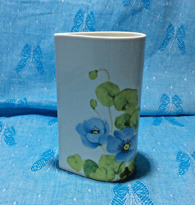 Mikasa Vase Water Lilies Blue Bone China PRISTINE Condition