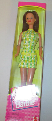 PRETTY IN PLAID BARBIE DOLL REDHEAD 1998 MATTEL 20667 MINT NEW IN BOX  