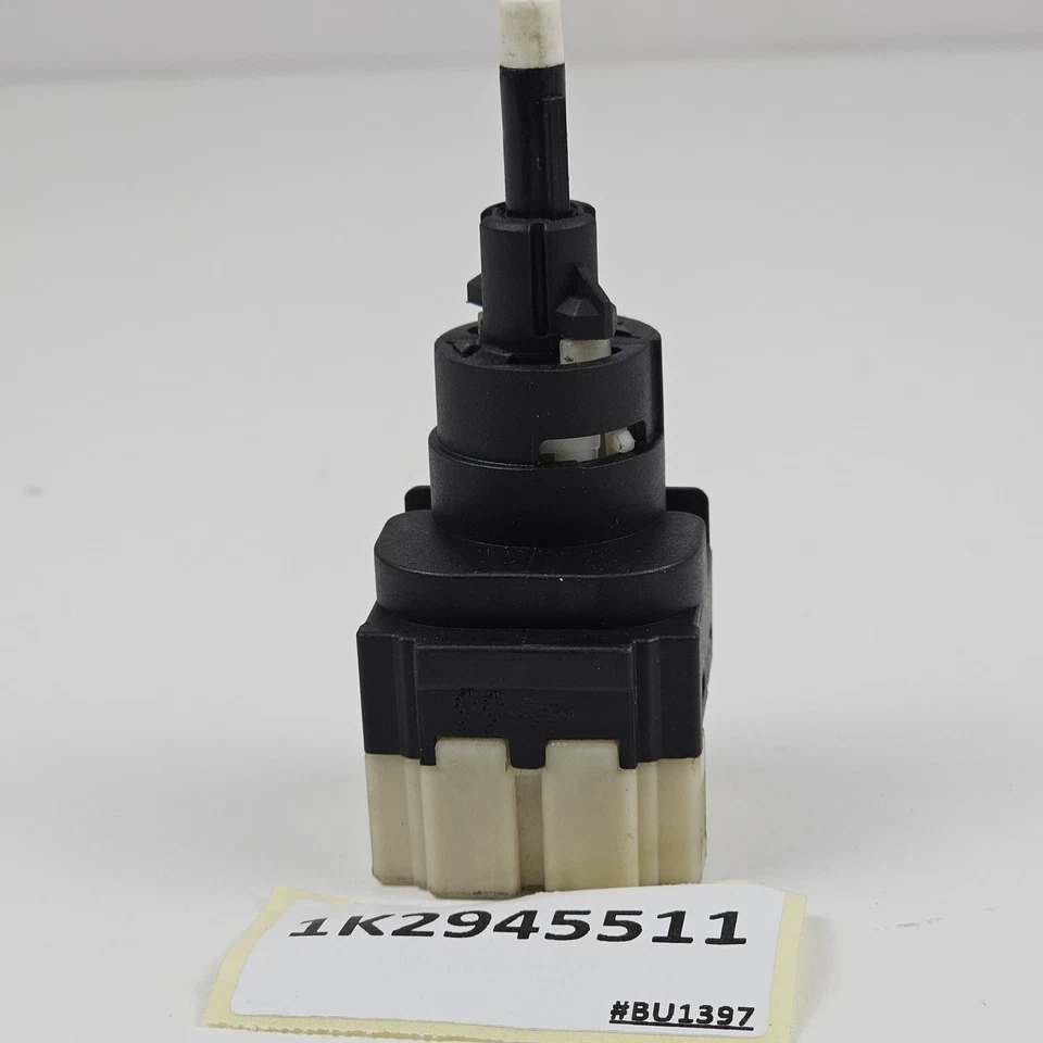 2003-2012 Volkswagen Golf GTI Brake Light Switch 1K2945511 - Image 2 of 4