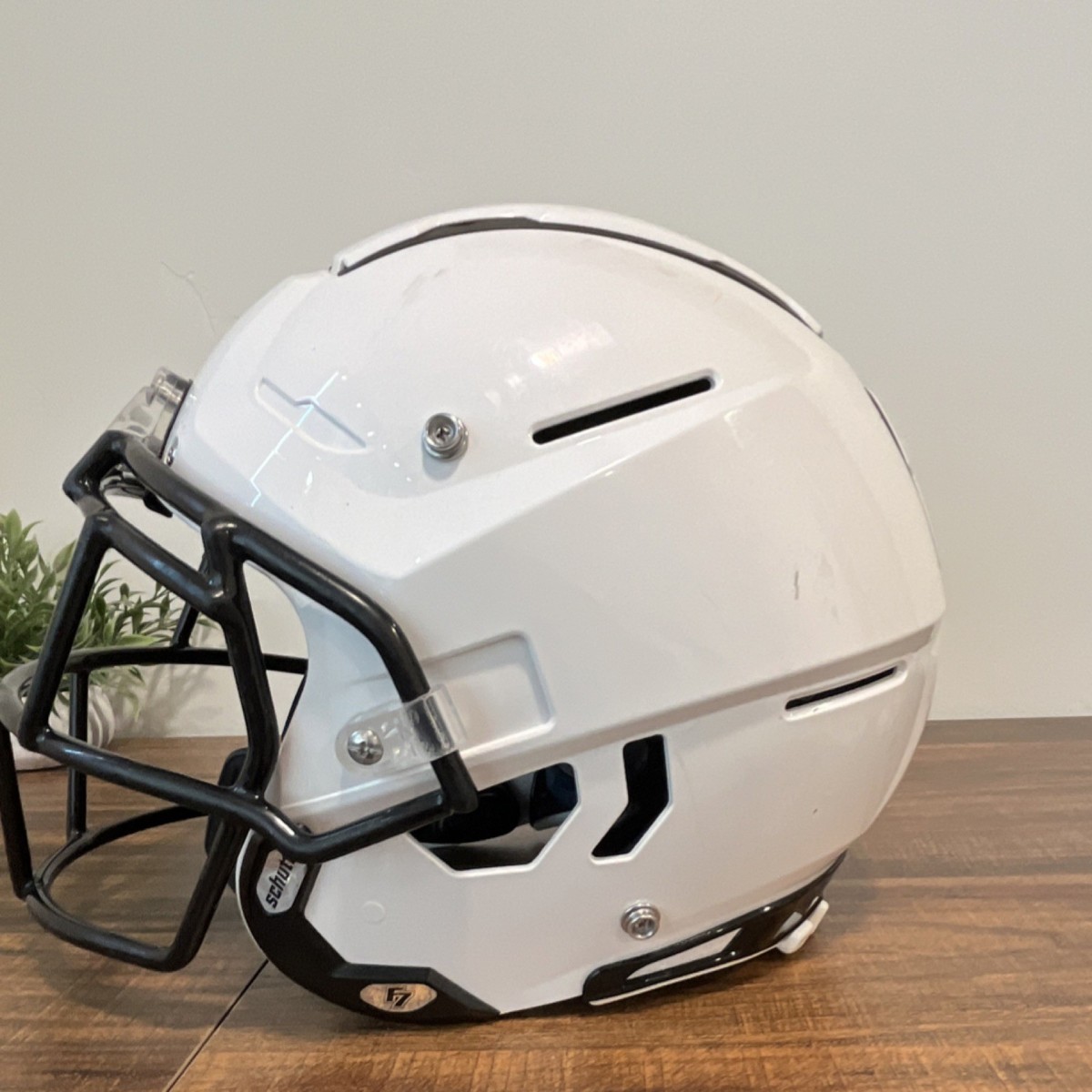 Schutt F7 LX1 Youth Football Helmet White Large Lightweight Just