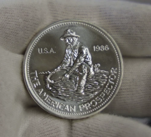 1986 Engelhard 1 oz Prospector Silver Round Nice Unc.