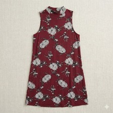 Alya ( Francesca’s ) Mock Neck Shift Dress Womens Medium Burgundy Floral Swing