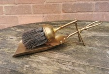 Vintage Brass Scoop & Brush Set Stand Hearth Fireside Companion Log Burner Tools
