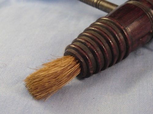 VICTORIAN ANTIQUE FRUIT WOOD STEEL ENGLISH CORKSCREW BRUSH WINE BOTTLE c1840s - Picture 14 of 15