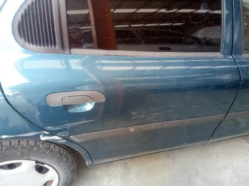7203707 Rejilla Delantera para FORD MONDEO FD BERL./TURNIER GLX Berlina 991004 - Imagen 3 de 10