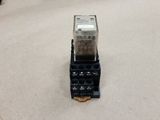 Omron MY4N-D2 Relay 24VDC Coil 14 Pin Relay 24 VDC W/Base #117I37AD