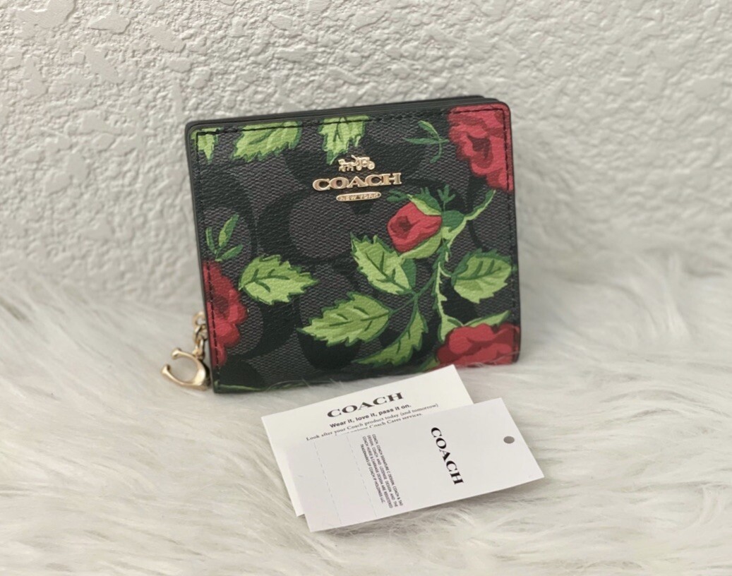 Coach Snap Wallet In Signature Canvas With Fairytale Rose Print