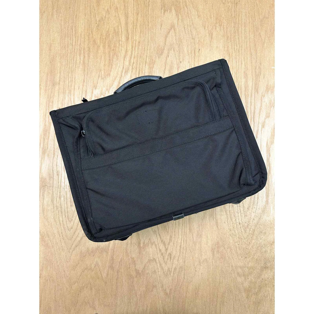 Tumi top pilot case