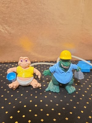 2 90s Disney The Dinosaurs Tv Show Baby ''Dad Earl Sinclair'' Pump Toy, McDonalds