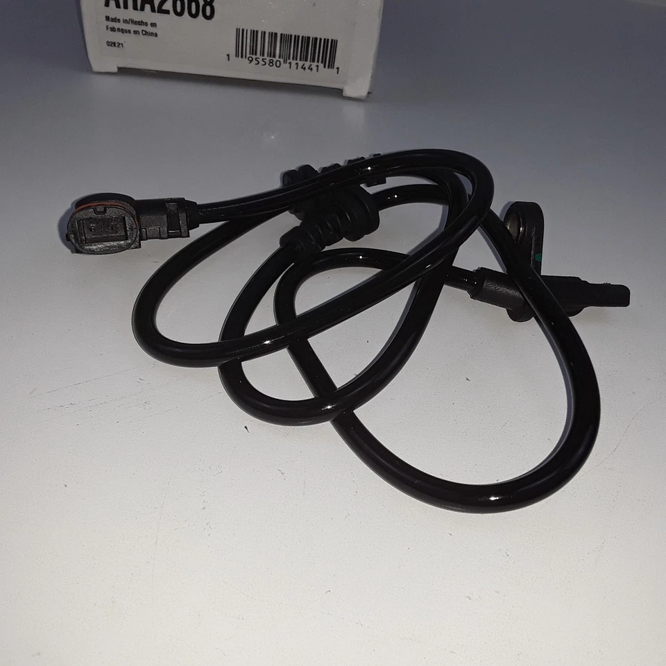 Sensor de velocidad ABS delantero compatible con Mercedes-Benz C63 AMG GLK350 C300 GLK250 (2012-2015) Foto 3 de 4