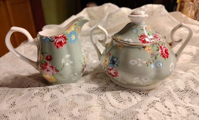 Gracie Shabby Rose Green  Floral Design Creamer & Sugar Bowl