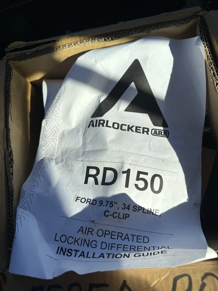 CARACTERÍSTICAS DEL ARMARIO DE AIRE FORD 9,75" ARB® #RD150 Foto 3 de 4