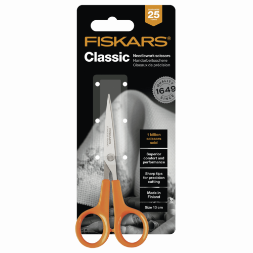 FISKARS 13cm Needlework Scissors Superior Comfort &amp; Performance. Fine Sharp Tips
