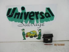 1994 Pontiac Bonneville Heads Display 